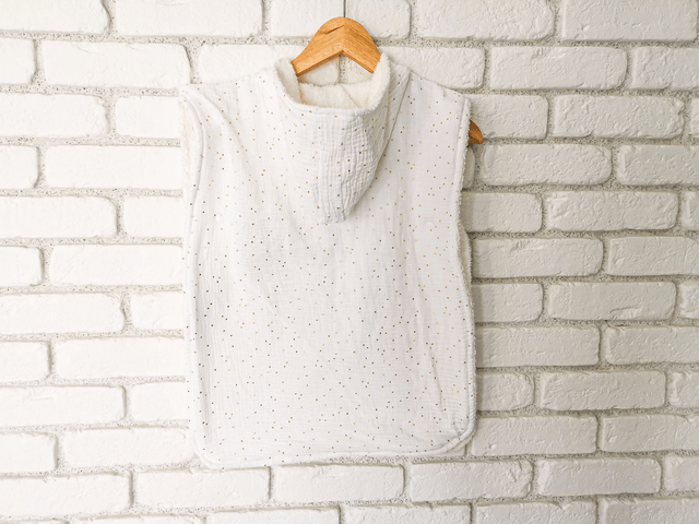 Poncho de bain Gabin en double gaze de coton blanc - Sortie de bain